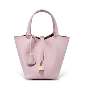 (Pink)